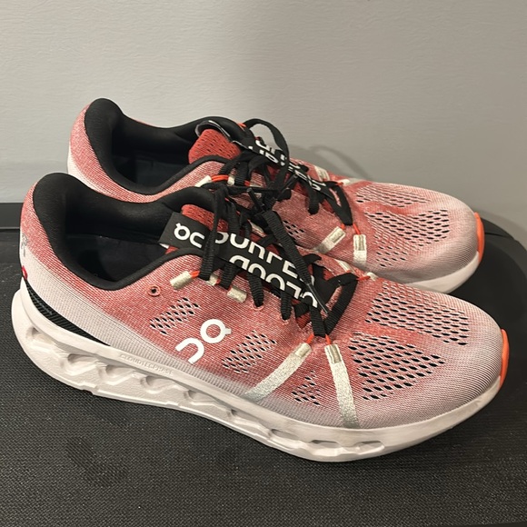 On Cloudsurfer women’s running shoe - Picture 3 of 6